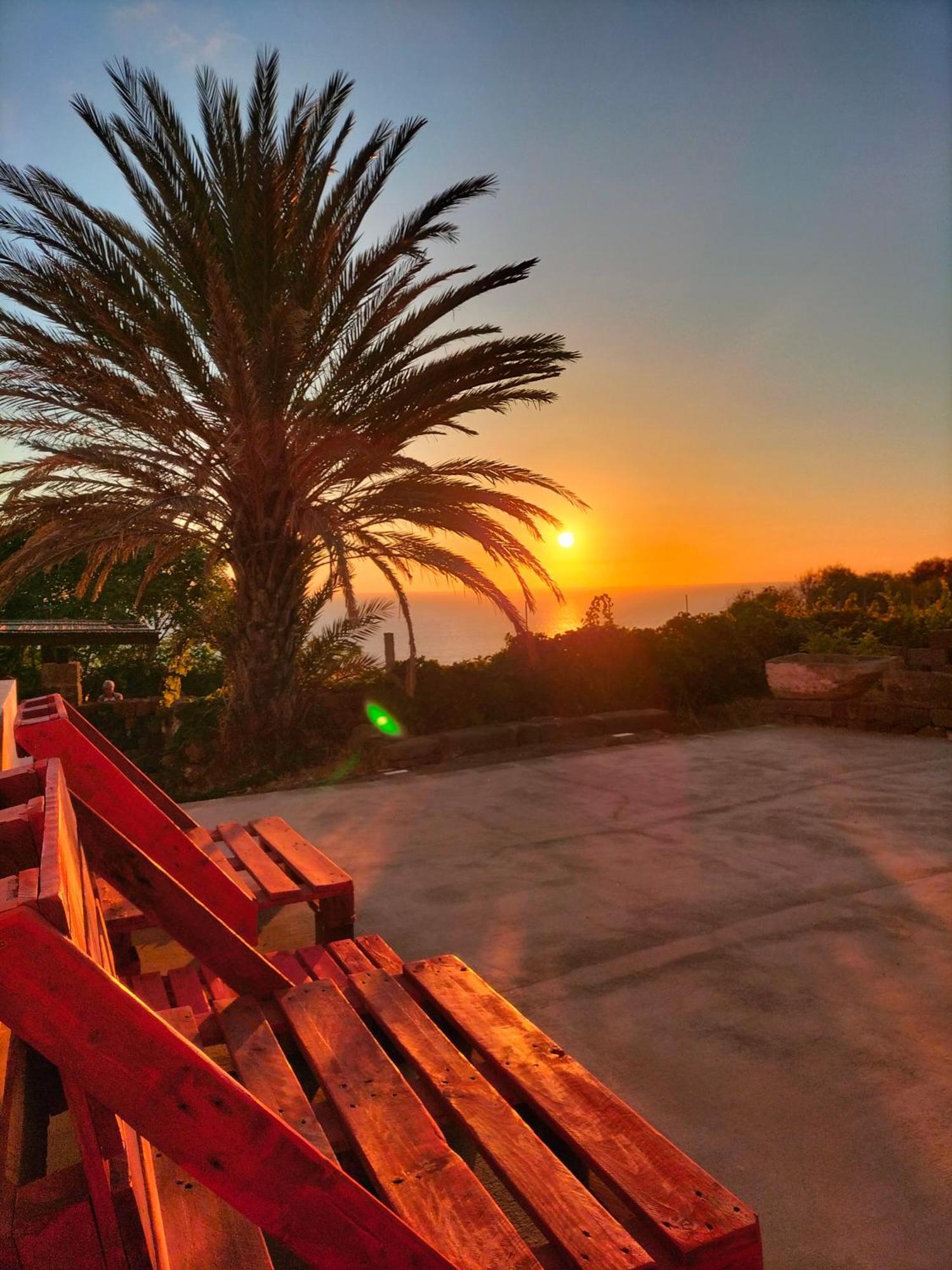 Dammuso Levante In C/Da Tracino A Pantelleria Kamma ภายนอก รูปภาพ